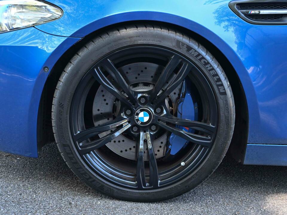 Bild 20/50 von BMW M5 (2014)