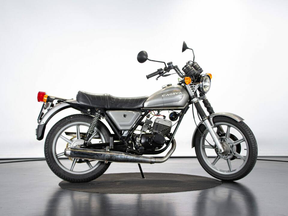 Bild 5/50 von Cagiva SST 125 (1982)