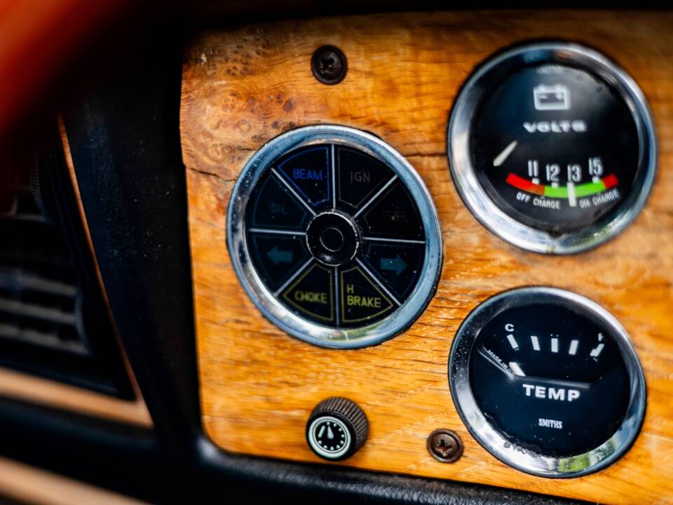 Image 26/26 de Triumph Stag (1973)