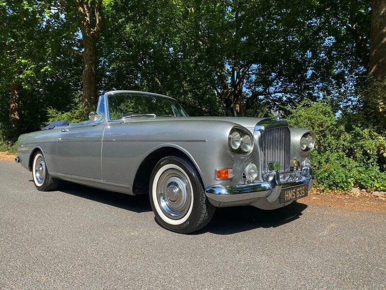 Obraz 2/50 pojazdu Bentley S 3 Continental (1966)