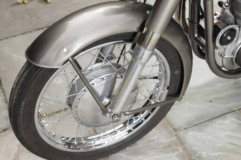 Image 15/40 of Norton Model 30 International (1957)