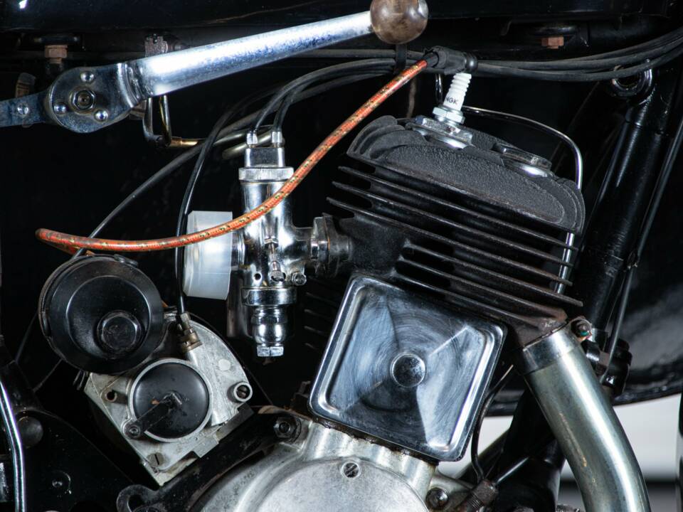 Bild 29/50 von Triumph DUMMY (1929)