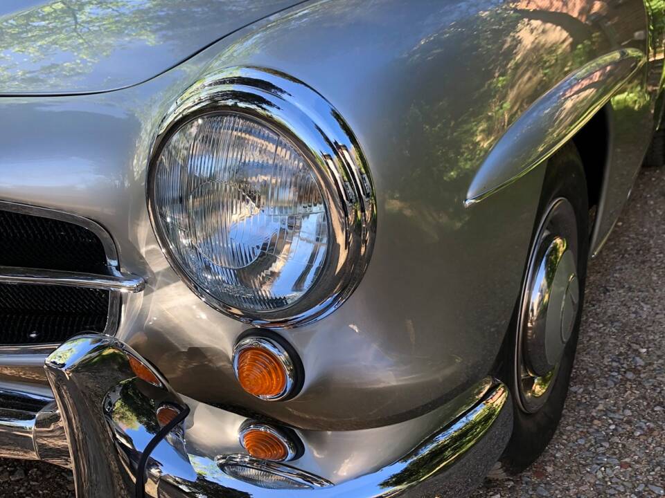 Image 7/46 of Mercedes-Benz 190 SL (1955)