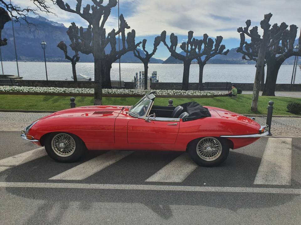 Imagen 5/7 de Jaguar Type E 4.2 (1966)