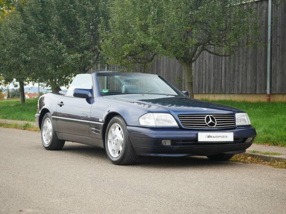 Bild 7/35 von Mercedes-Benz SL 320 (1996)