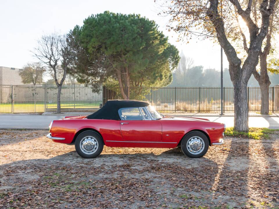Immagine 18/94 di Alfa Romeo 2600 Spider (1964)