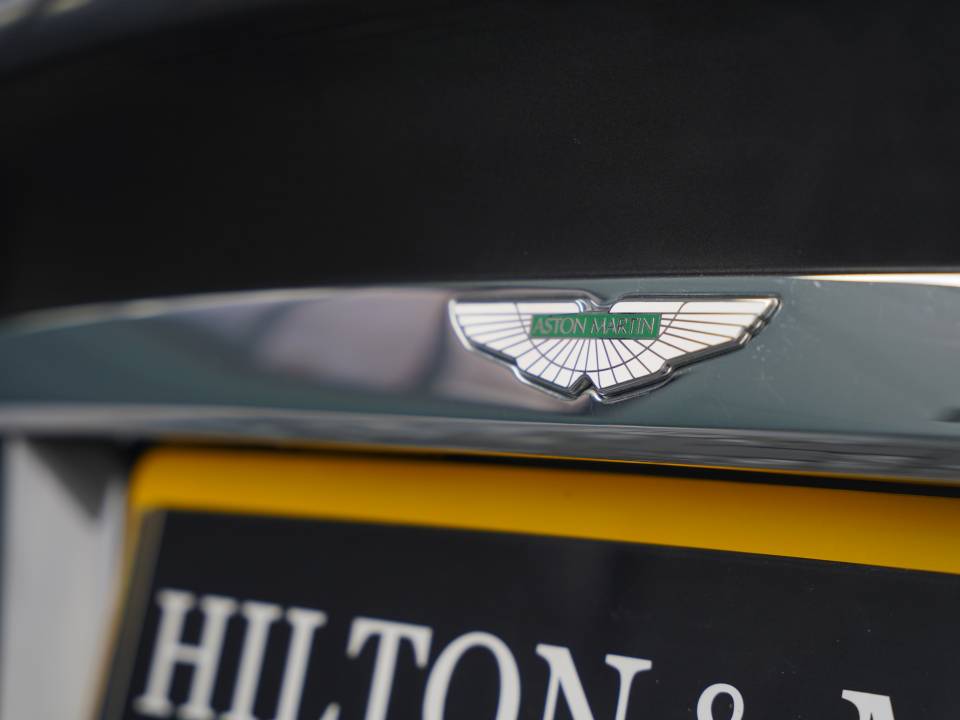 Afbeelding 45/50 van Aston Martin V12 Vanquish S (2007)