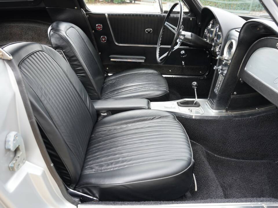 Image 35/50 of Chevrolet Corvette Sting Ray (1963)