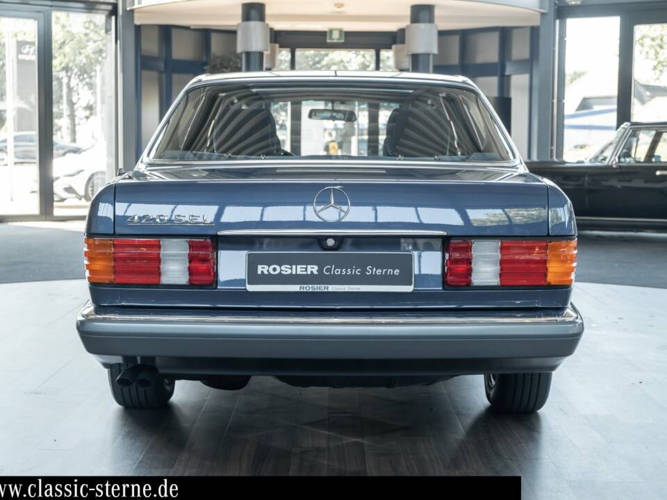 Imagen 4/15 de Mercedes-Benz 420 SEL (1988)