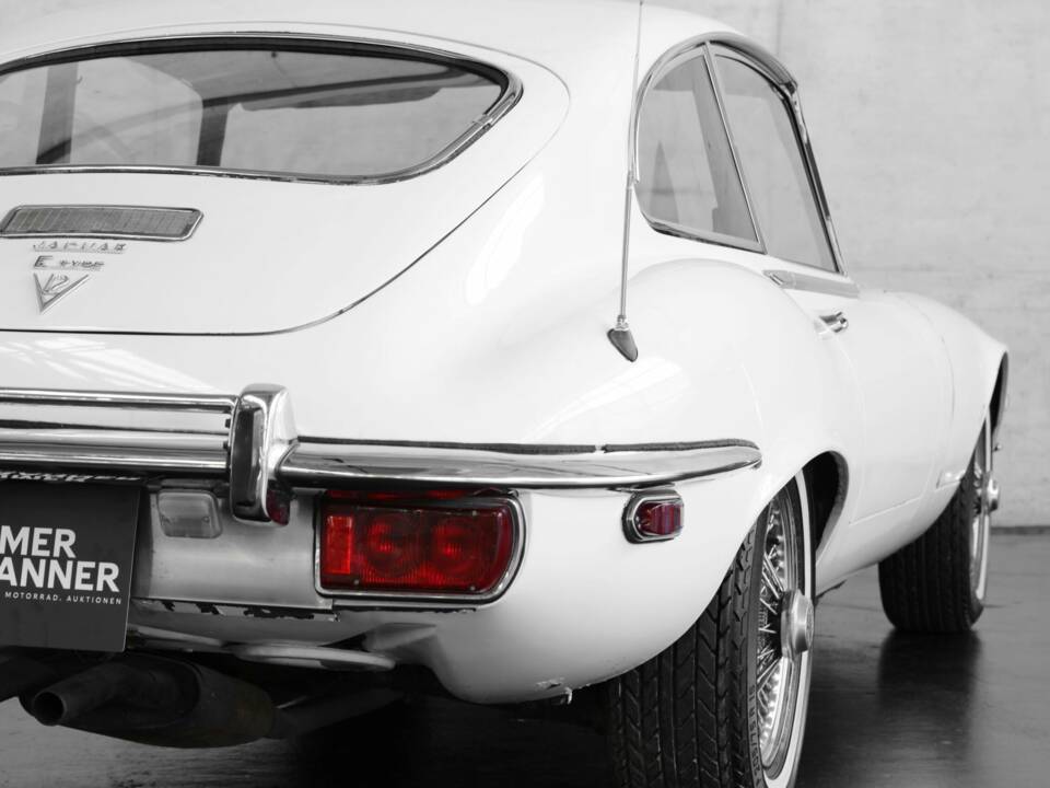 Bild 15/40 von Jaguar E-Type V12 (1972)