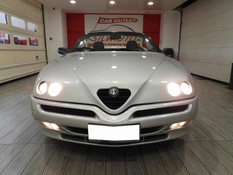 Afbeelding 12/14 van Alfa Romeo Spider 1.8 Twin Spark (2001)