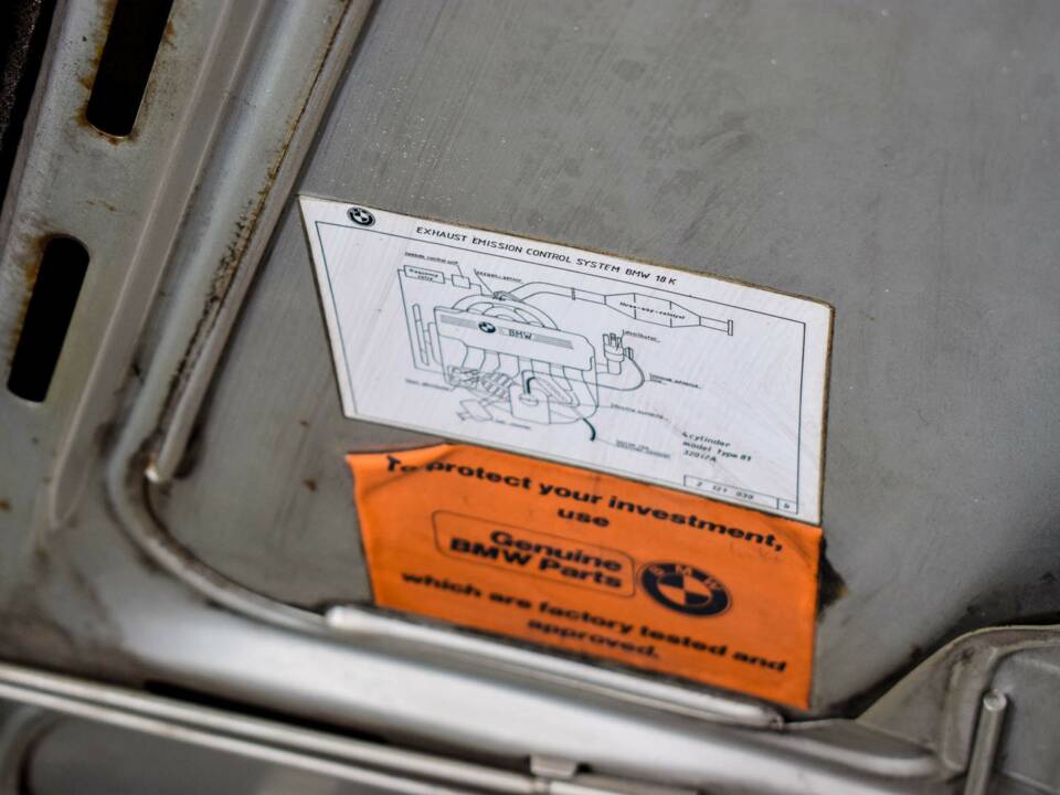 Image 22/50 of BMW 320i (1981)