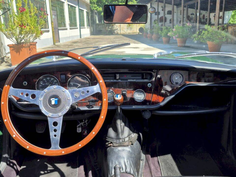 Image 25/62 of Triumph Spitfire Mk IV (1973)