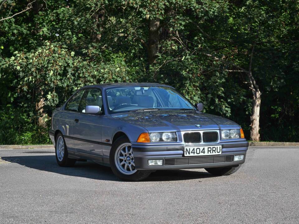 Imagen 44/47 de BMW 328i (1995)