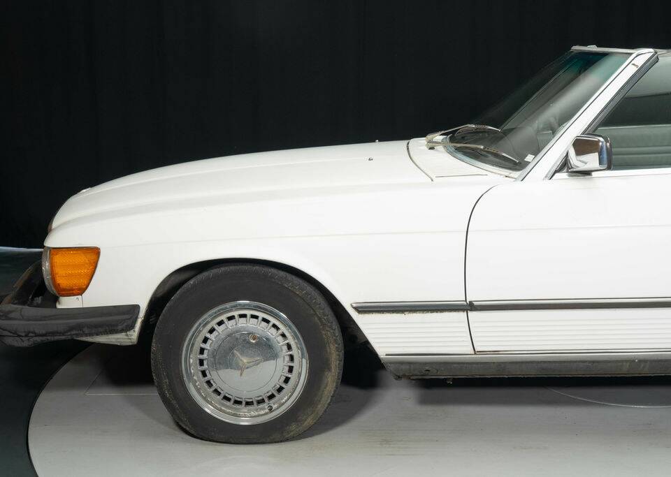 Immagine 5/8 di Mercedes-Benz 560 SL (1987)
