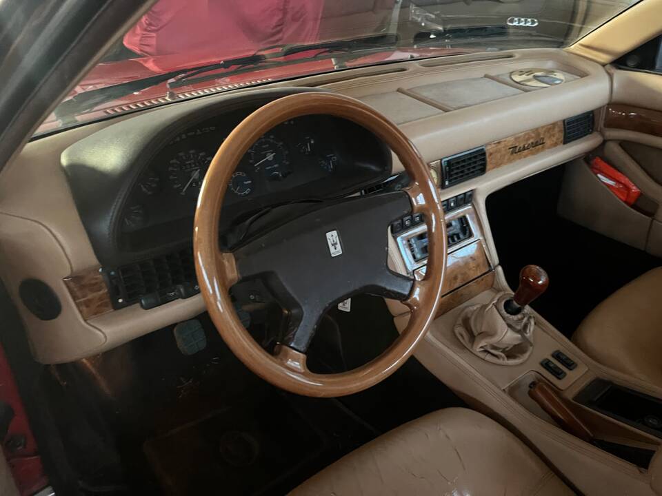 Image 12/17 of Maserati Spyder (1988)