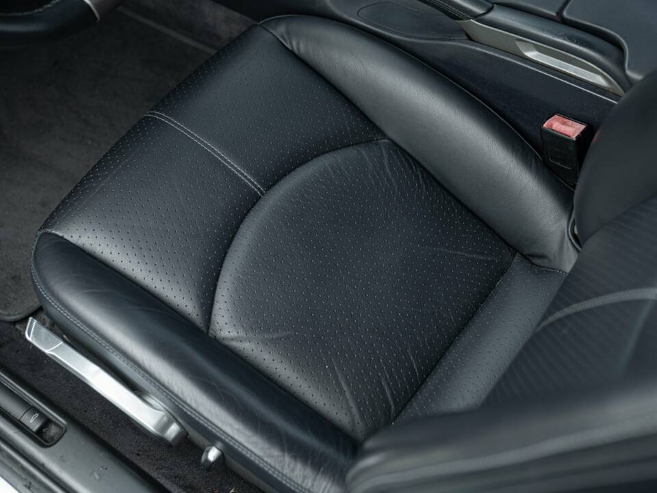 Image 30/50 of Porsche 911 Carrera (2009)