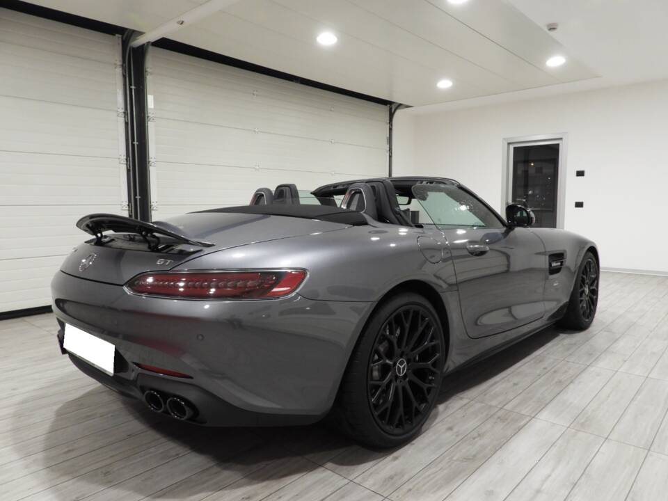 Image 4/15 of Mercedes-AMG GT (2021)