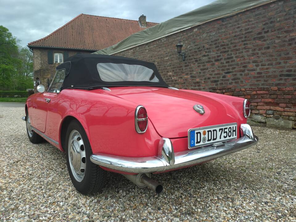 Image 3/8 of Alfa Romeo Giulietta Spider (1958)