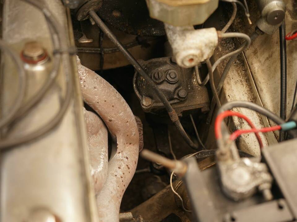 Image 65/100 of Alfa Romeo Giulia Nuova Super 1300 (1977)