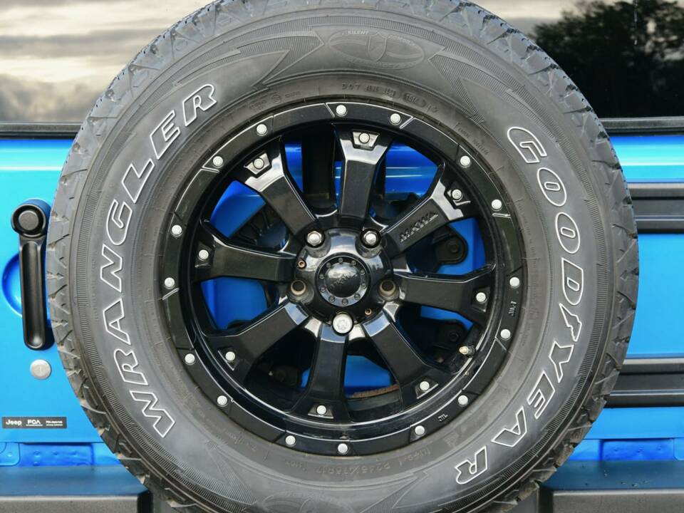 Bild 23/50 von Jeep Wrangler 3.8 &quot;75th Aniversary&quot; (2016)