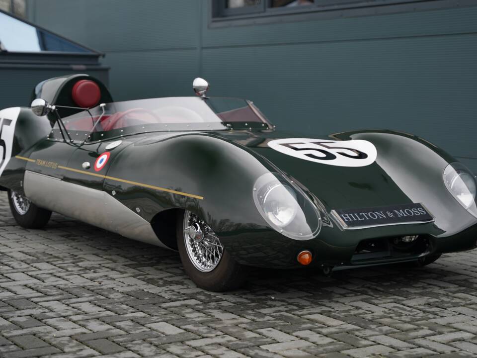 Image 32/50 of Westfield Eleven Sports (2020)