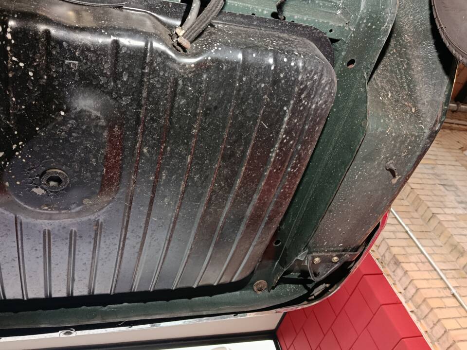 Image 41/54 of Mercedes-Benz 280 SE 3,5 (1970)