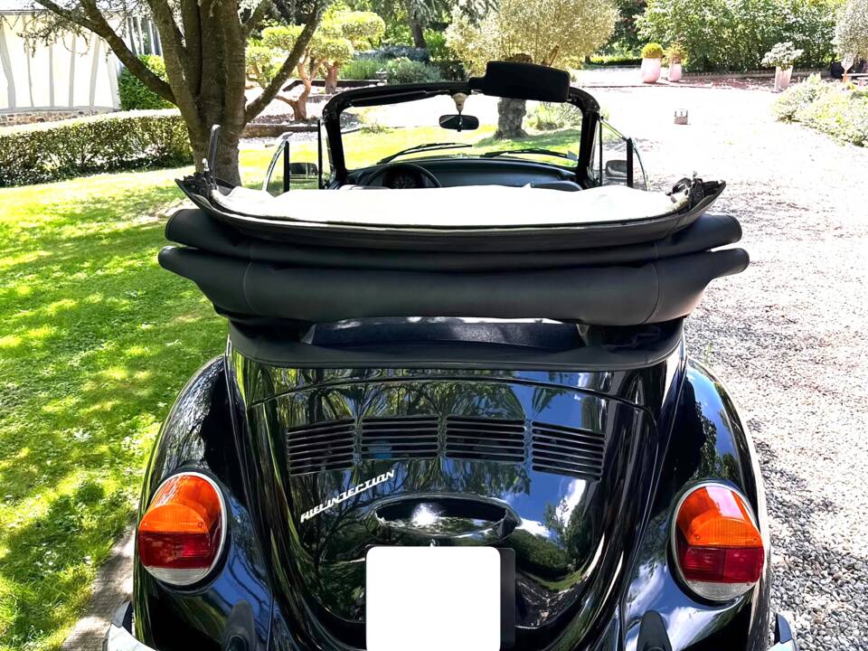 Image 2/13 de Volkswagen Kever 1600 (1980)