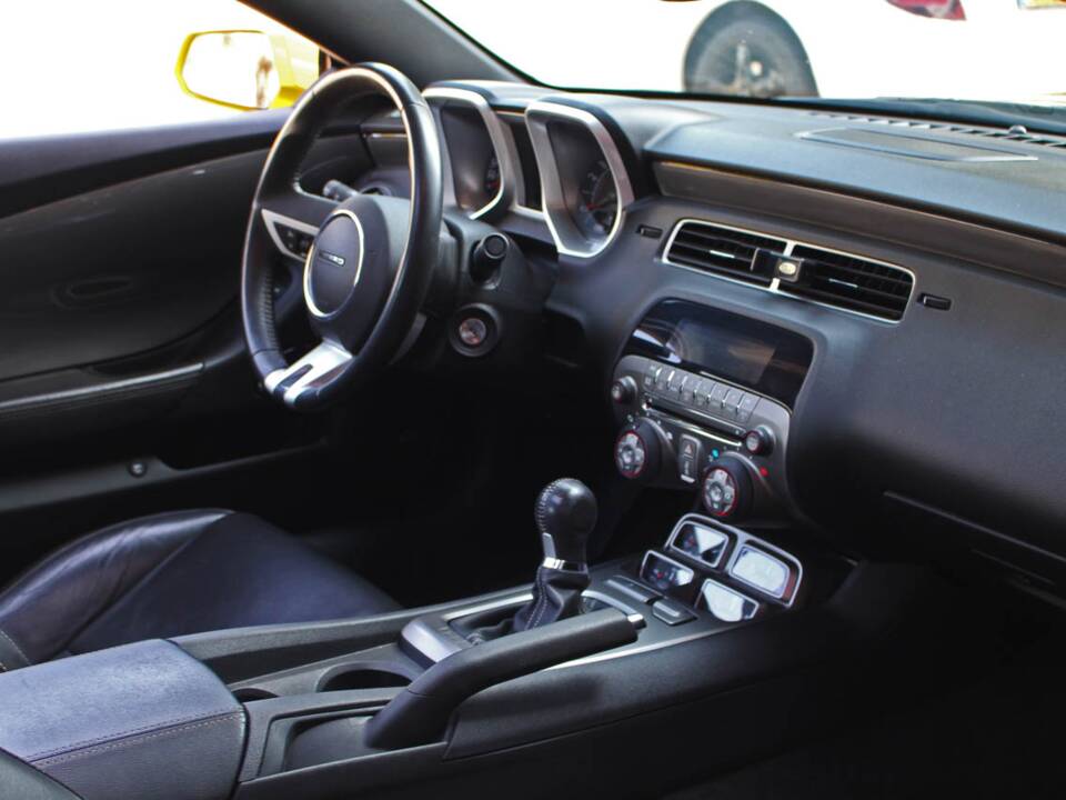 Bild 15/25 von Chevrolet Camaro (2009)
