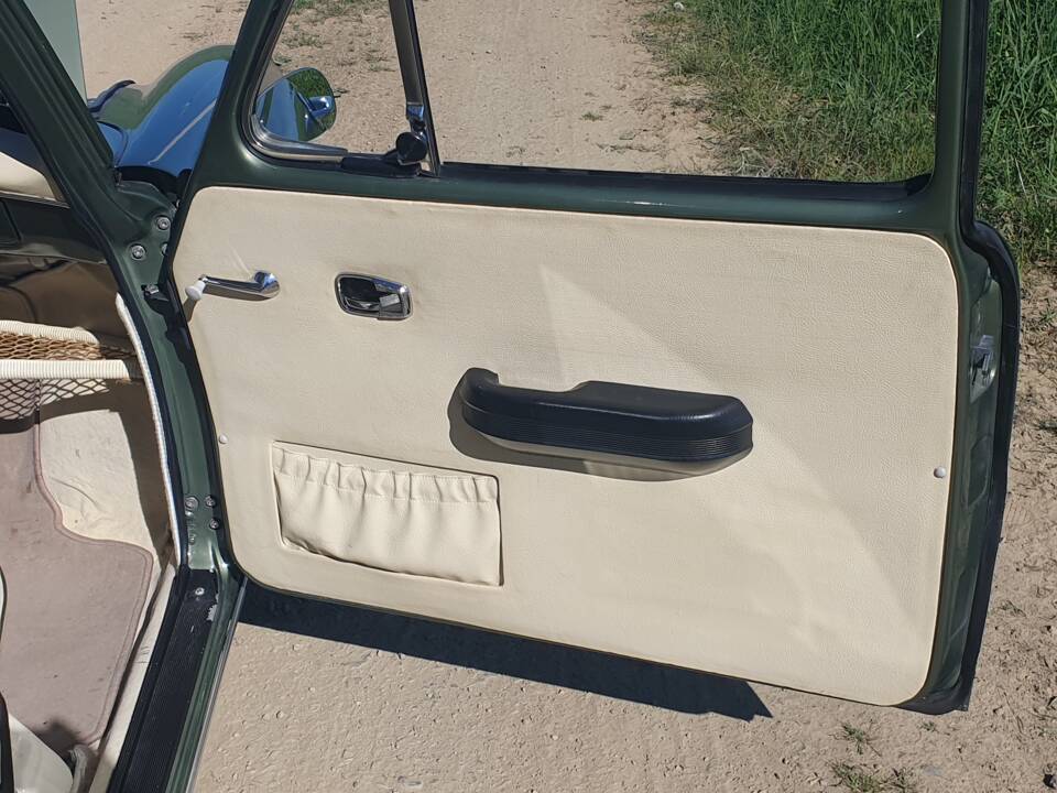 Bild 13/22 von Volkswagen 1600 (1966)