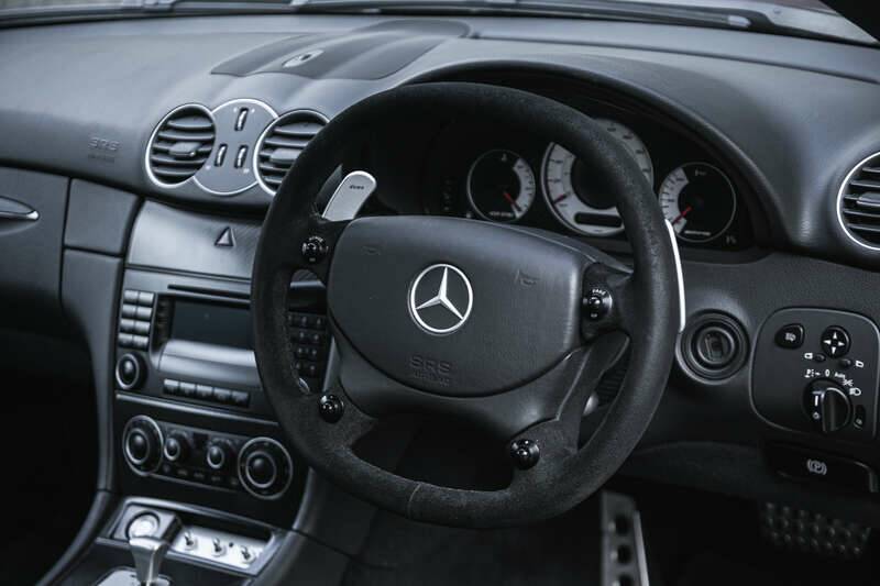 Image 26/50 of Mercedes-Benz CLK DTM AMG (2004)