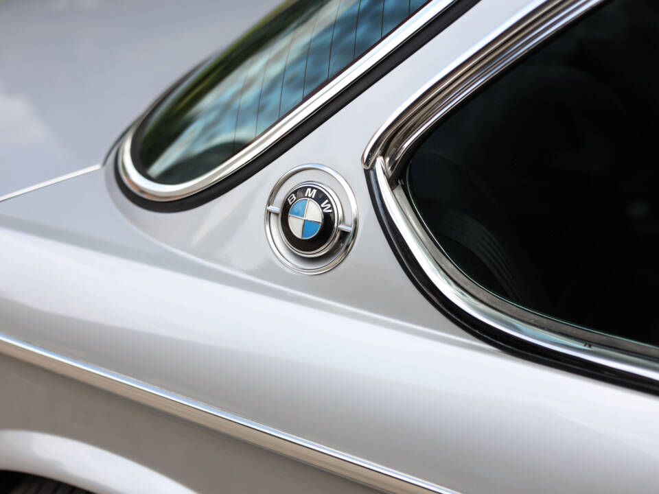 Image 51/95 of BMW 3.0 CSi (1975)