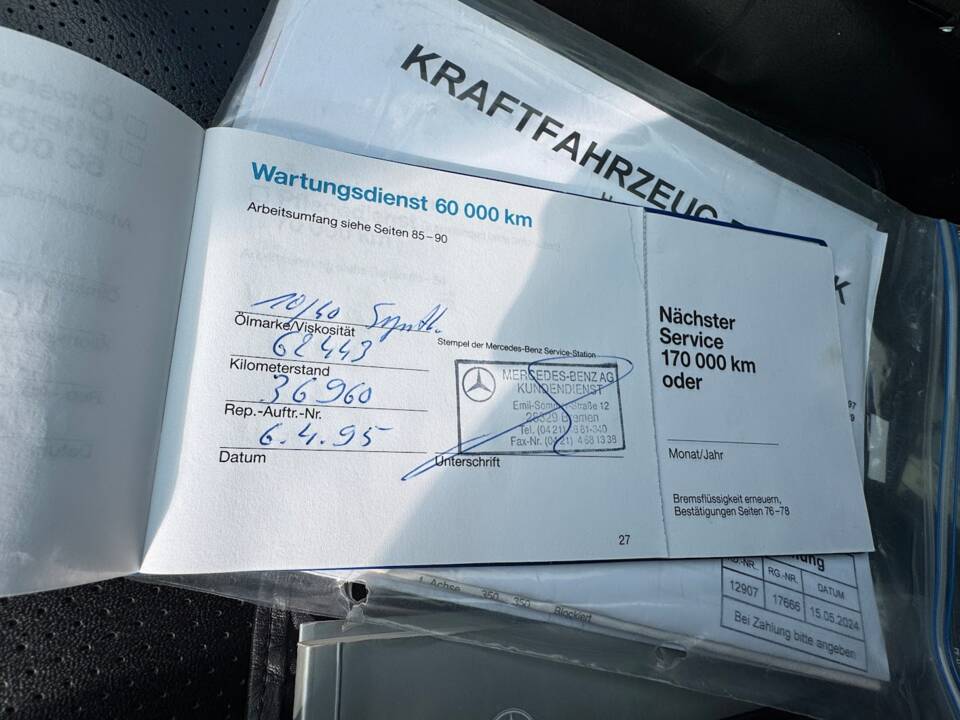 Imagen 19/36 de Mercedes-Benz 300 SL-24 (1992)