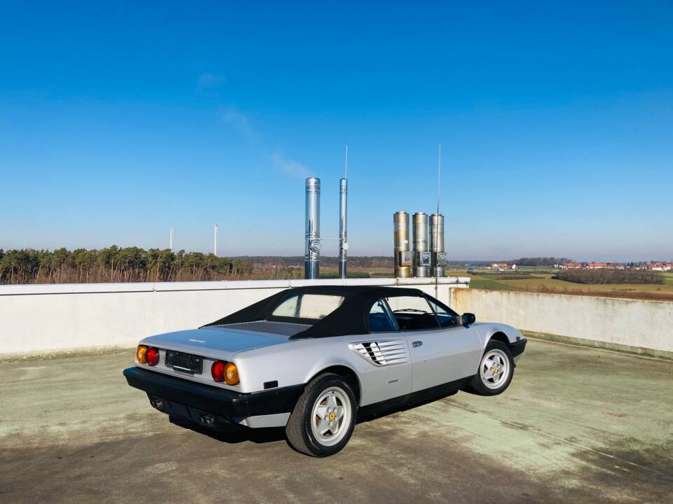 Image 9/13 of Ferrari Mondial Quattrovalvole (1985)