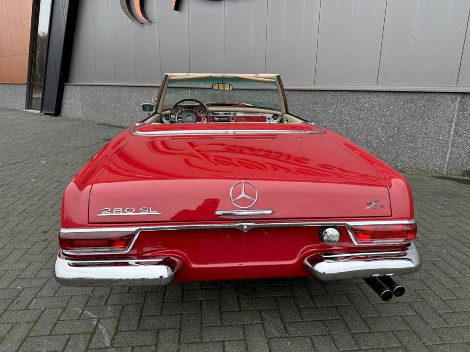 Image 5/36 de Mercedes-Benz 280 SL (1968)