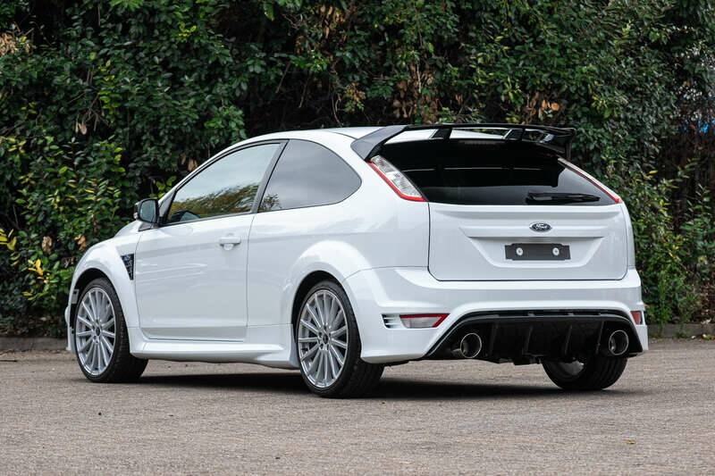 Image 4/50 of Ford Focus RS (2010)