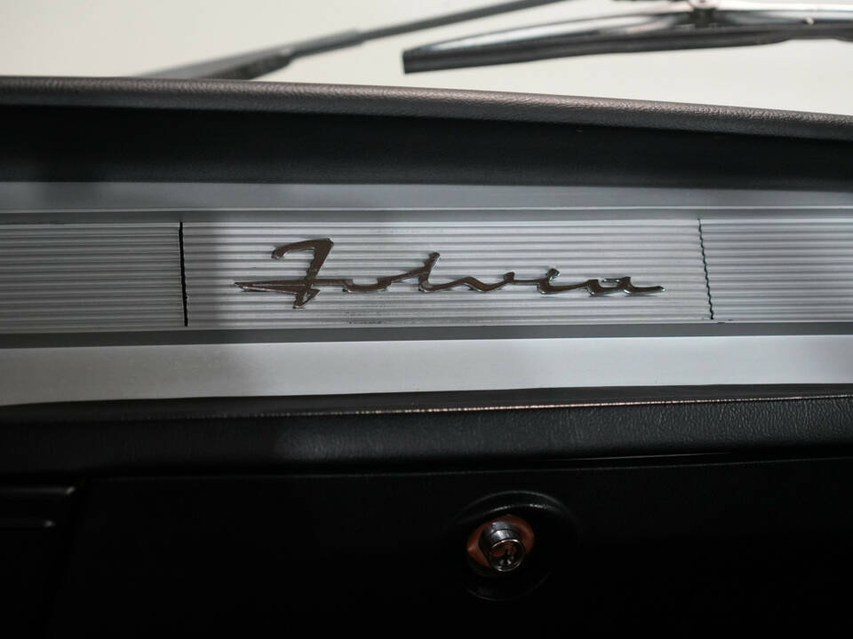 Image 16/49 of Lancia Fulvia (1969)