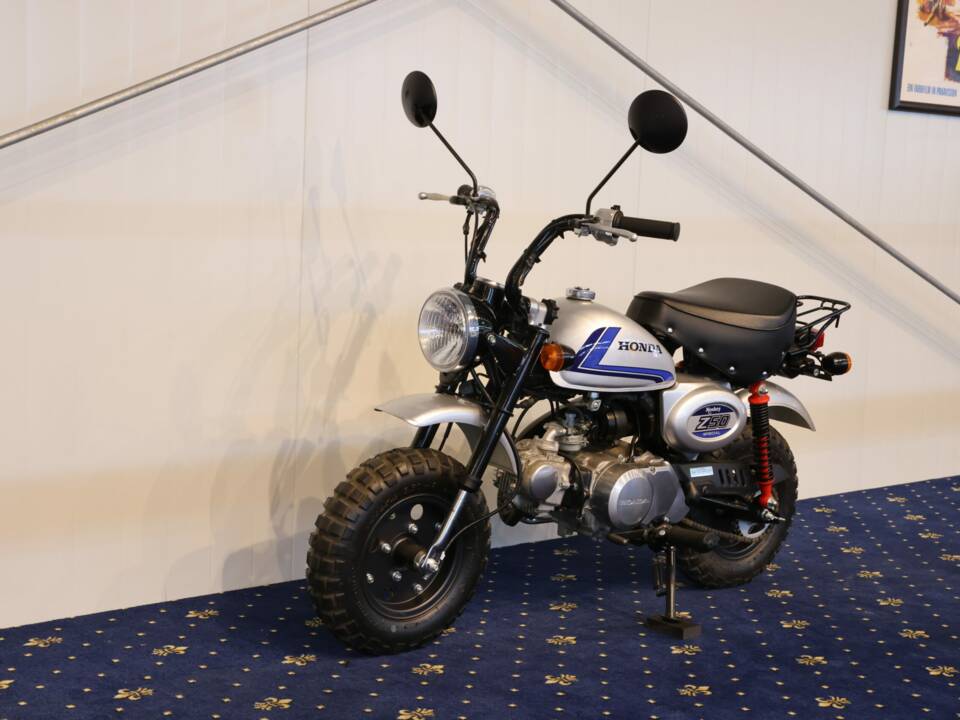 Bild 1/30 von Honda Z 50 Monkey (1900)