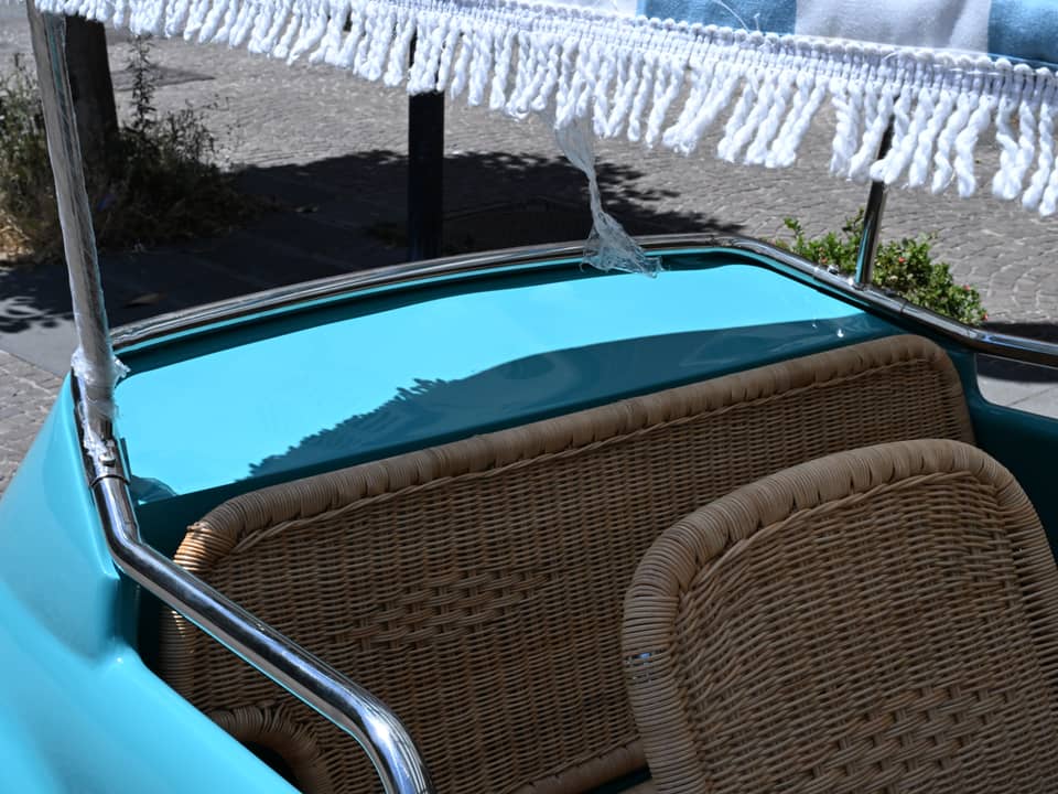 Image 50/90 of FIAT Ghia 500 Jolly (1970)