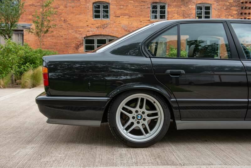 Bild 49/50 von BMW M5 (1994)