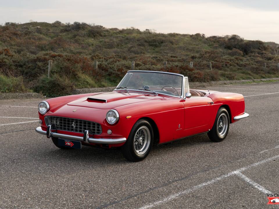 Image 1/38 of Ferrari 250 GT Cabriolet Pininfarina (1961)