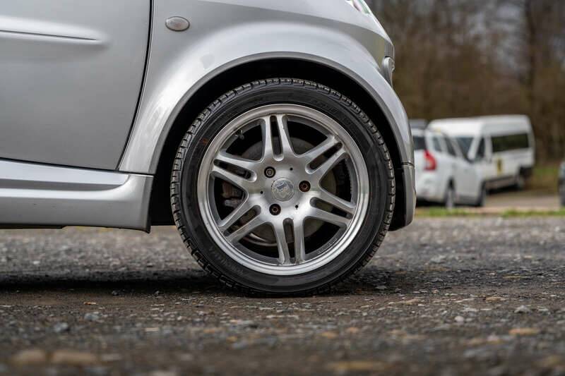 Image 49/50 of Smart Fortwo Brabus (2005)