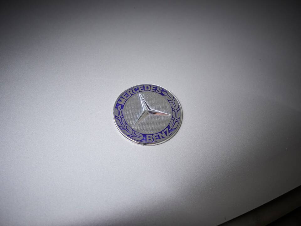 Immagine 42/95 di Mercedes-Benz SL 600 (1998)