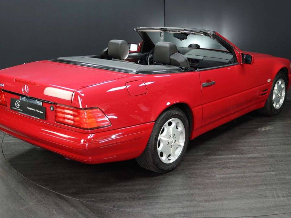 Bild 6/30 von Mercedes-Benz SL 500 (1997)