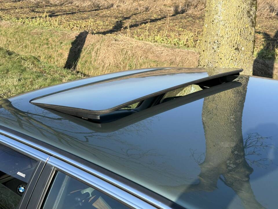 Bild 14/18 von BMW 728i (1986)