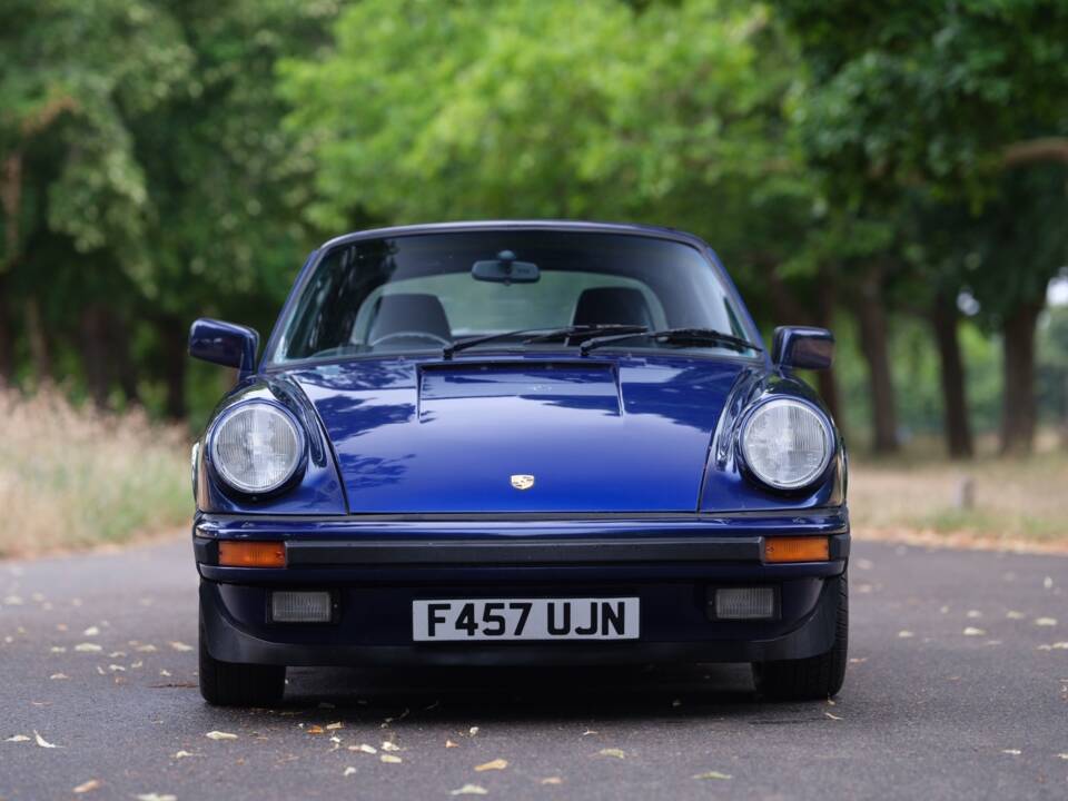 Bild 6/43 von Porsche 911 Carrera 3.2 (1989)