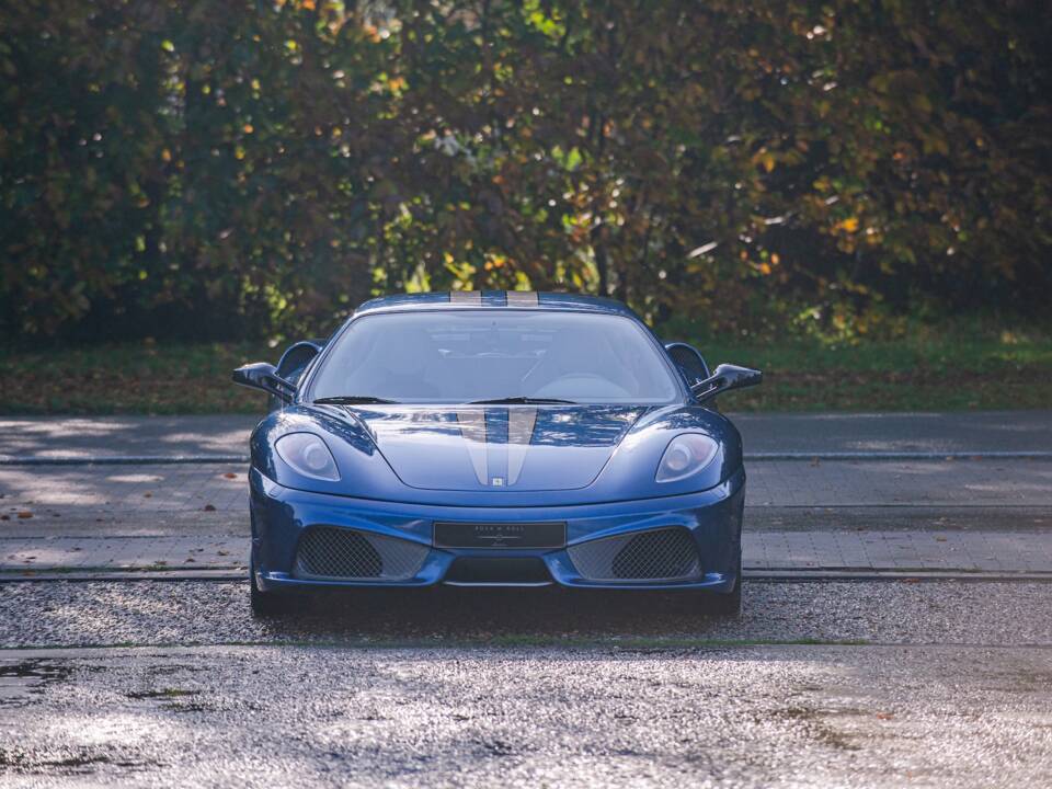 Immagine 3/21 di Ferrari 430 Scuderia (2009)