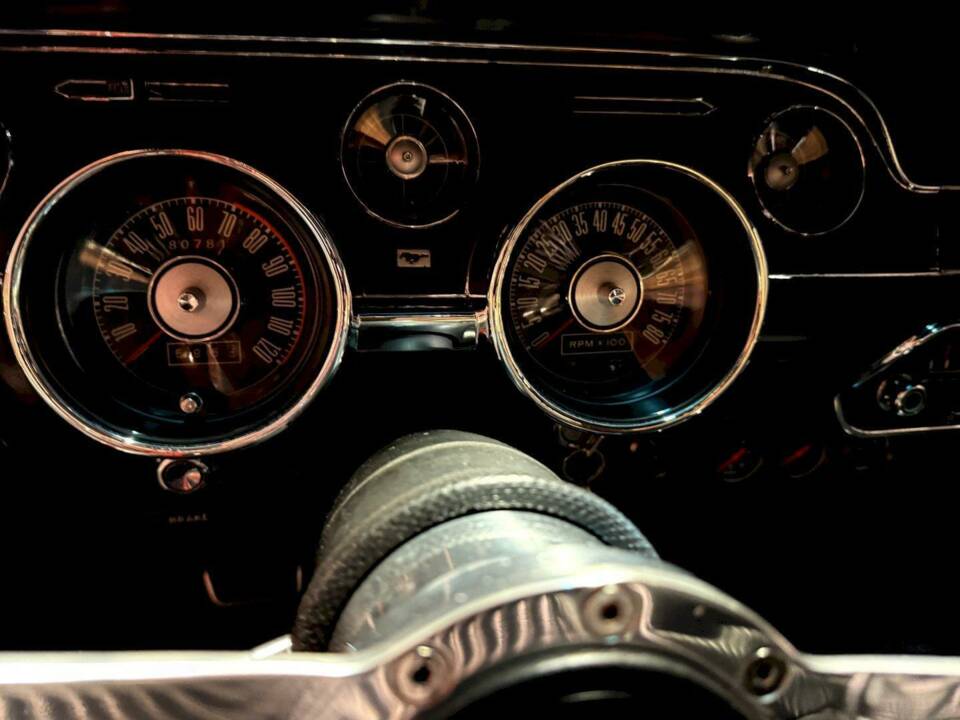 Image 19/34 of Ford Mustang 289 (1968)