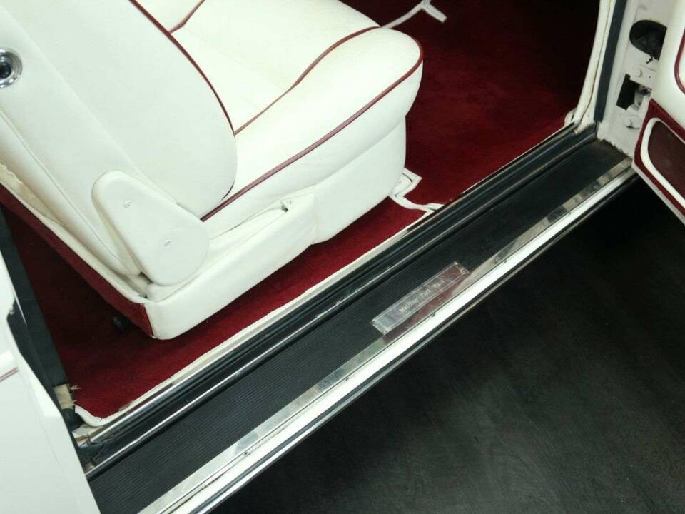 Afbeelding 29/50 van Rolls-Royce Corniche III (1991)