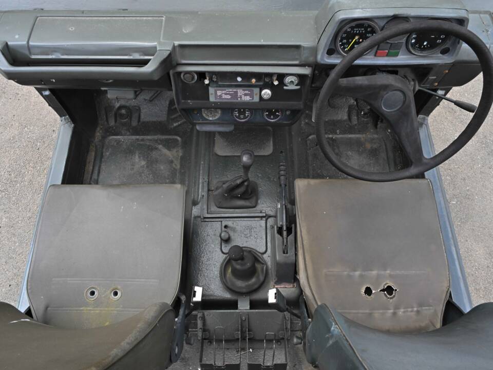 Immagine 49/50 di Mercedes-Benz 240 GD (SWB) (1987)